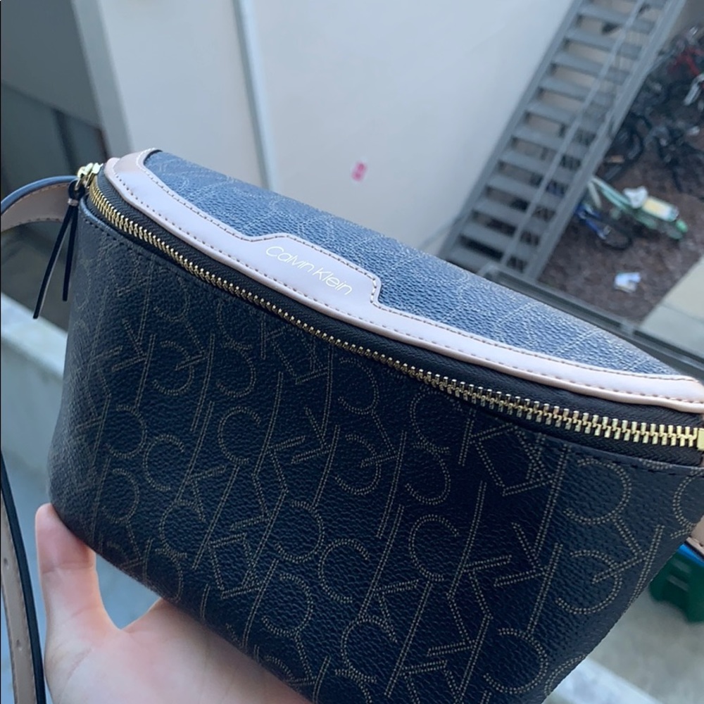 Brown leather CALVIN KLEIN fanny pack belt bag